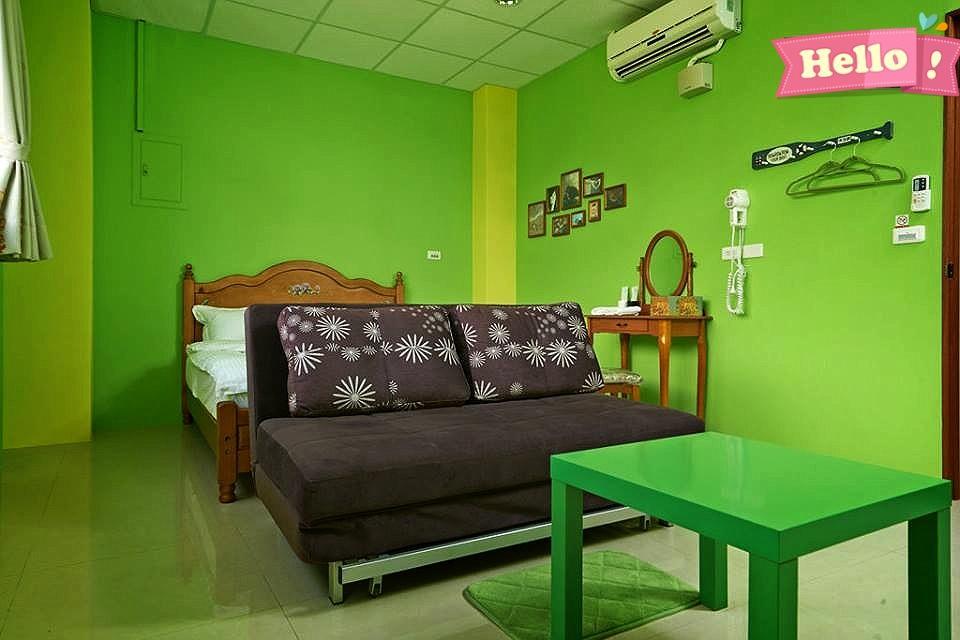 Station Backpackers Hostel Hualien City Exterior photo